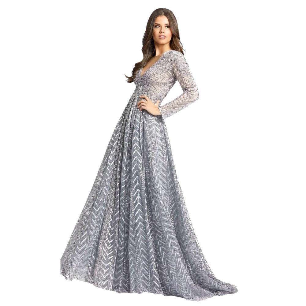 Mac Duggal 20189 Platinum Embellished Sequin Beaded Long Sleeve Gown Size 10